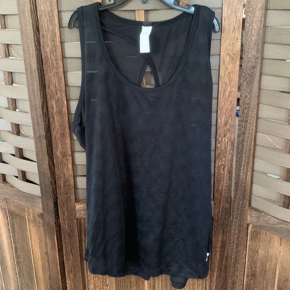 3 Workout Tanks - Picture 2 of 8